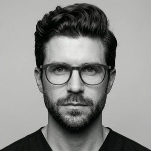 Dr. Antonio Gil
